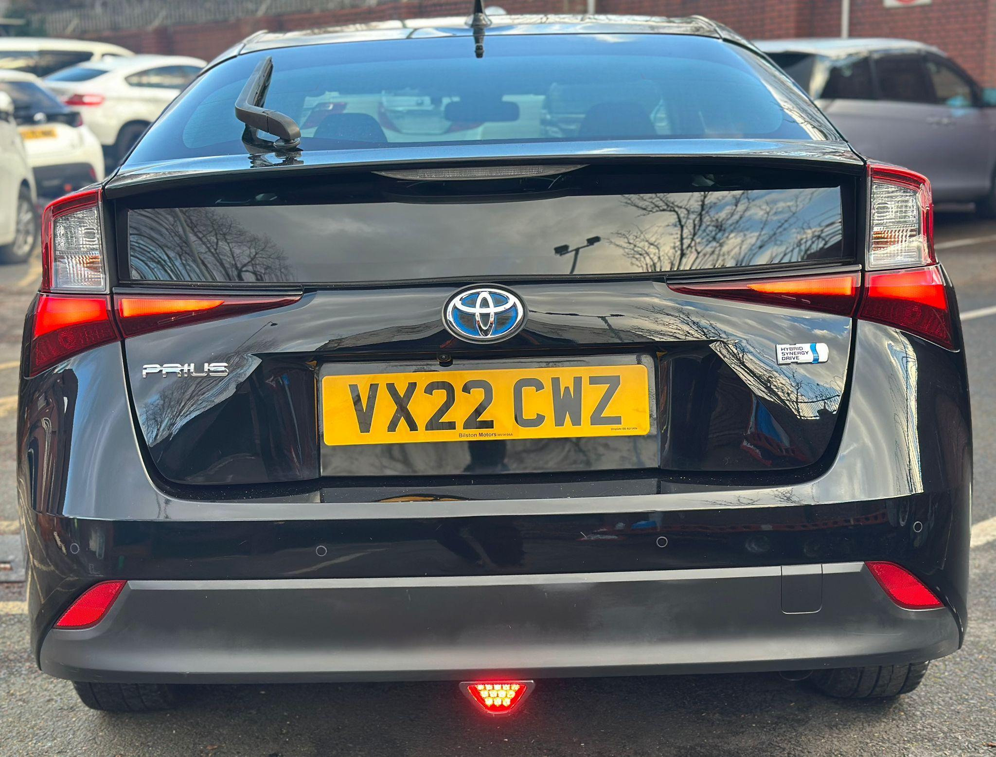Toyota **SOLD** Prius - Hybrid 1.8 Business VVhT CVT 5dr Image